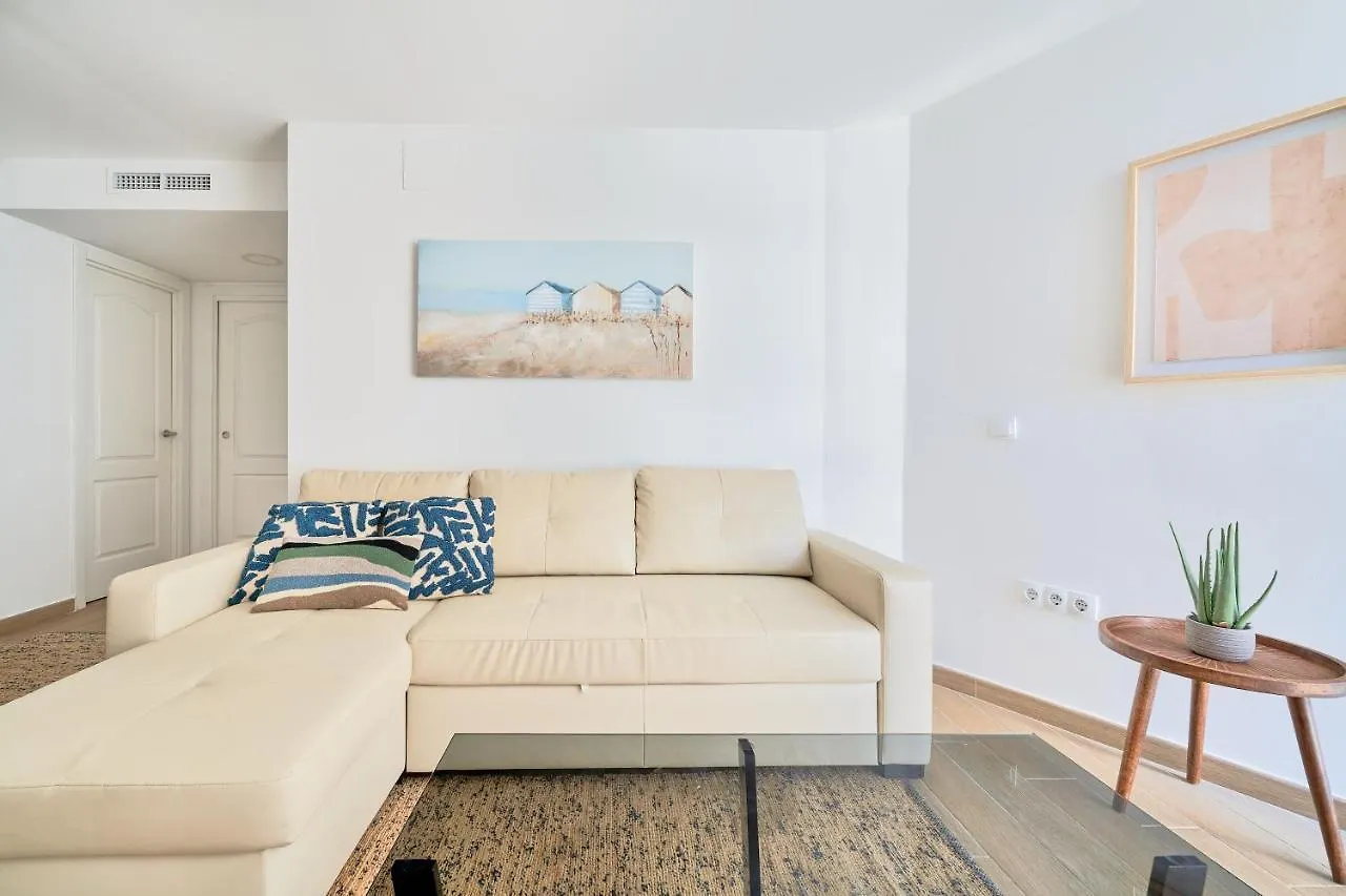 Apartamento En Primera Linea De Playa En La Malagueta Málaga Spagna