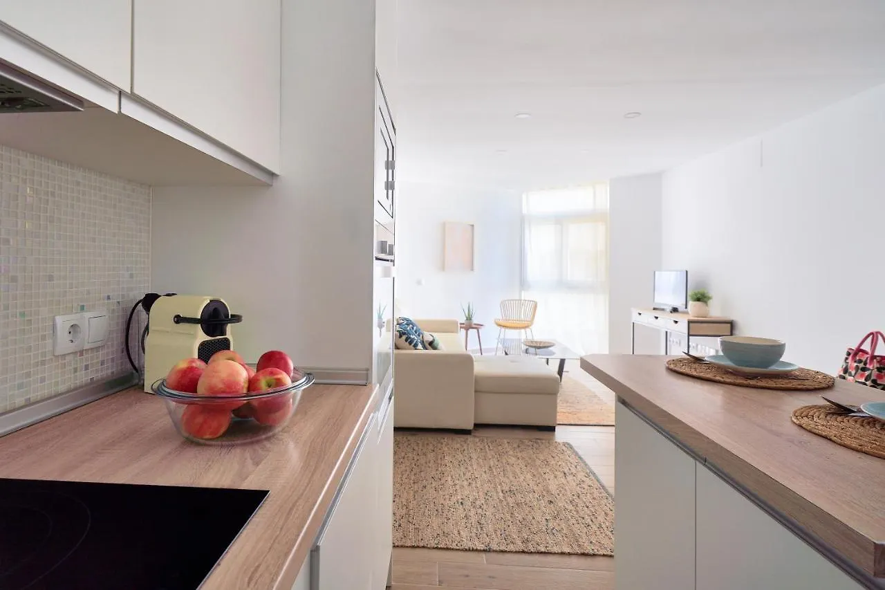 Apartamento En Primera Linea De Playa En La Malagueta Málaga 0*,