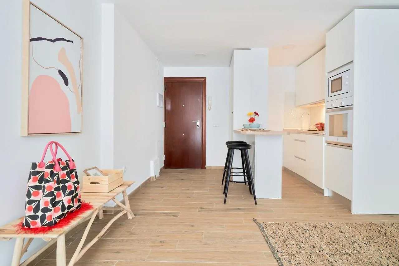 Apartamento En Primera Linea De Playa En La Malagueta Málaga