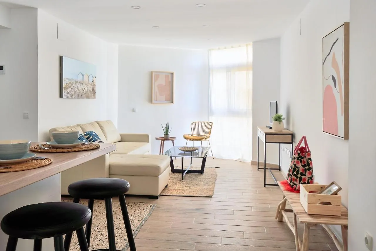 Apartamento En Primera Linea De Playa En La Malagueta Málaga 0*,